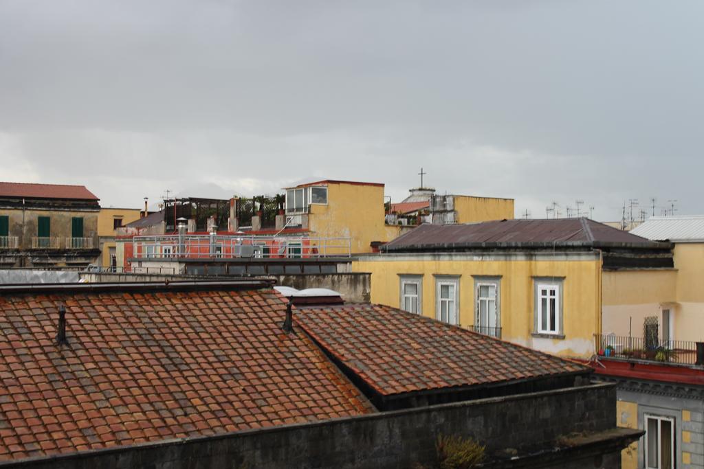 Casa Nel Cuore Di Napoli Apartman Kültér fotó