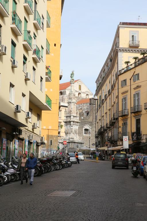 Casa Nel Cuore Di Napoli Apartman Kültér fotó